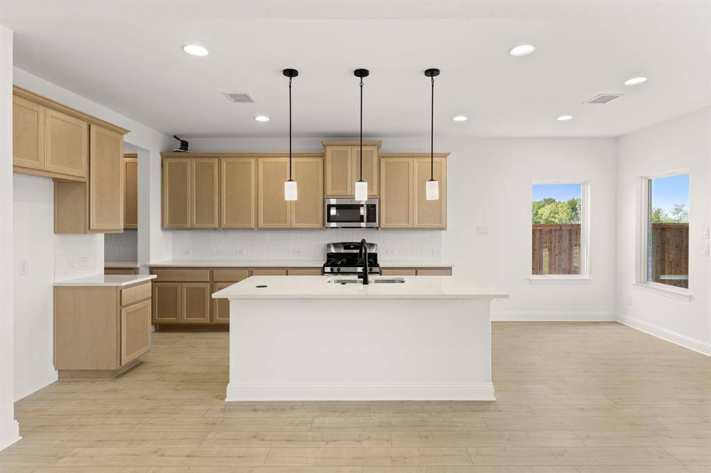 3120 Goldfinch Drive, Royse City, TX 75189