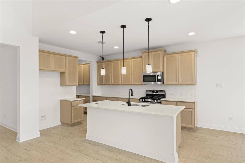 3120 Goldfinch Drive, Royse City, TX 75189