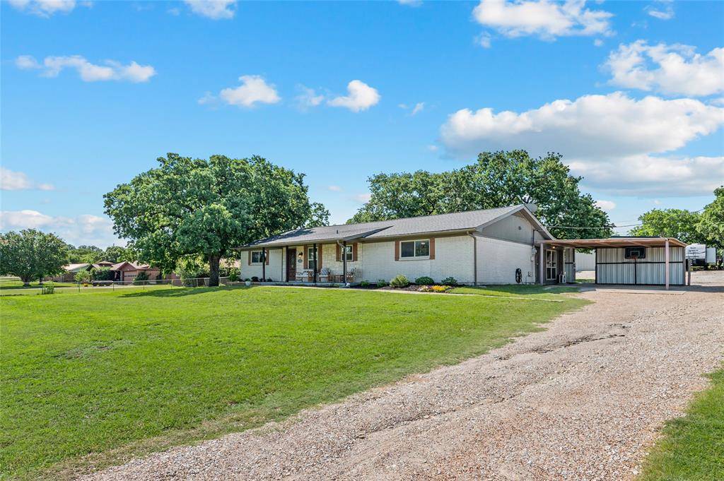 5656 Oak Haven Drive, Fort Worth, TX 76244