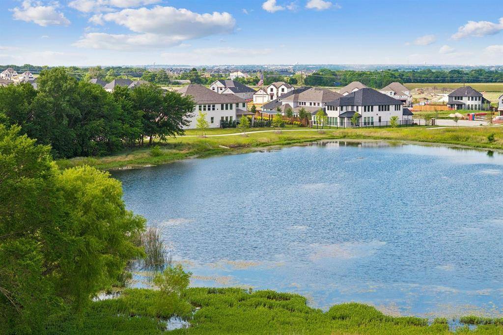 2121 Ten Mile Creek Boulevard, Celina, TX 75009
