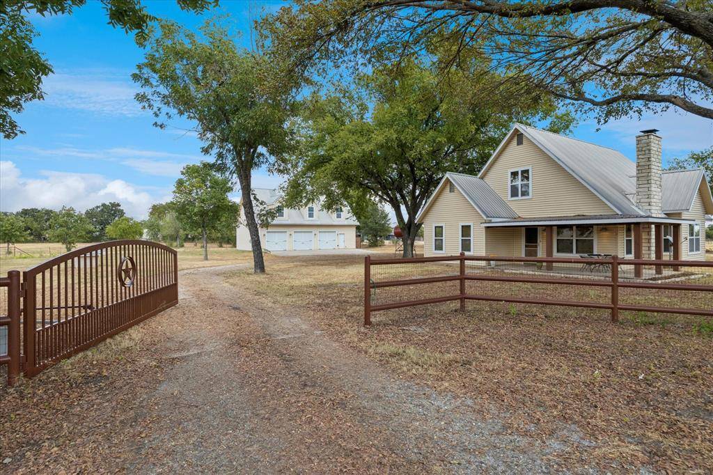 16927 W FM 922, Rosston, TX 76263