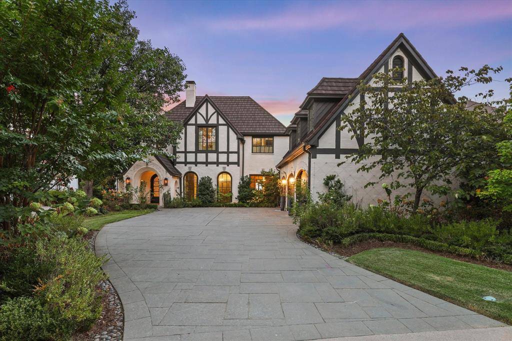 5 SAVANNAH Circle, Frisco, TX 75034