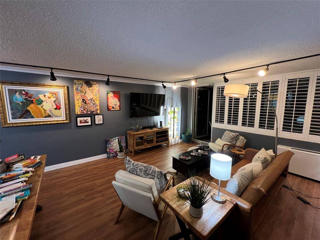 3883 Turtle Creek Boulevard #1712, Dallas, TX 75219