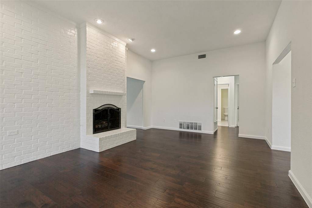 2013 Pleasant Valley Drive, Plano, TX 75023