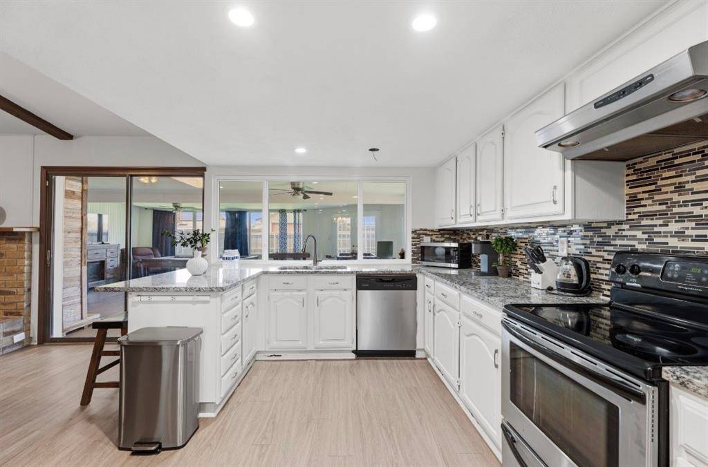 2213 Proctor Drive, Carrollton, TX 75007
