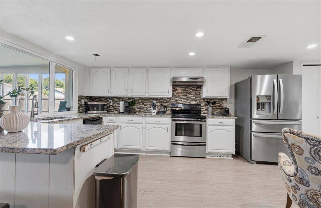 2213 Proctor Drive, Carrollton, TX 75007