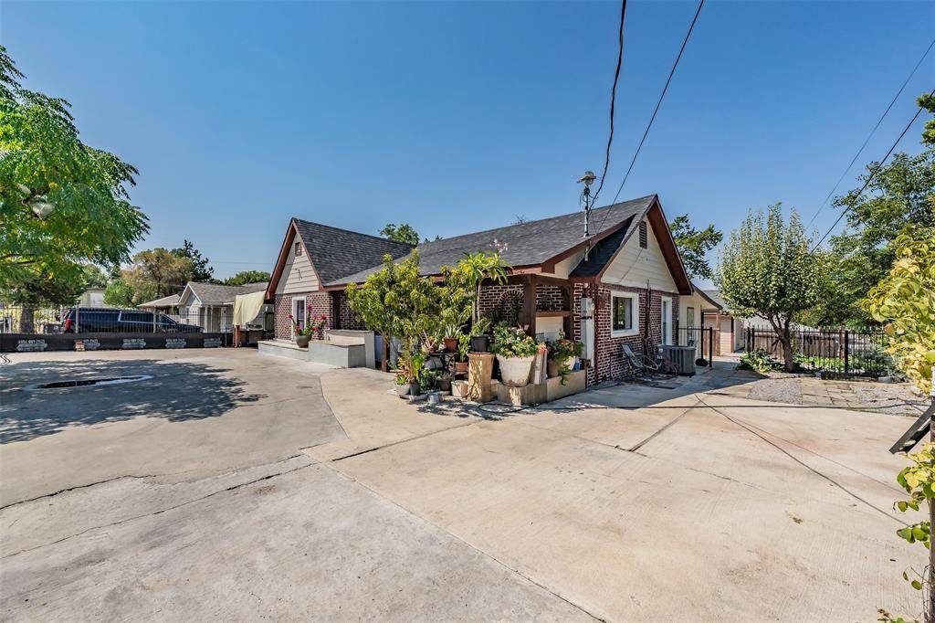 1603 Whitaker Avenue, Dallas, TX 75216