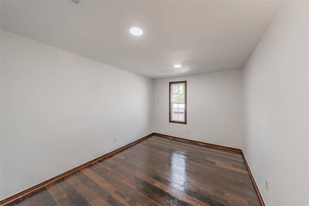 1603 Whitaker Avenue, Dallas, TX 75216