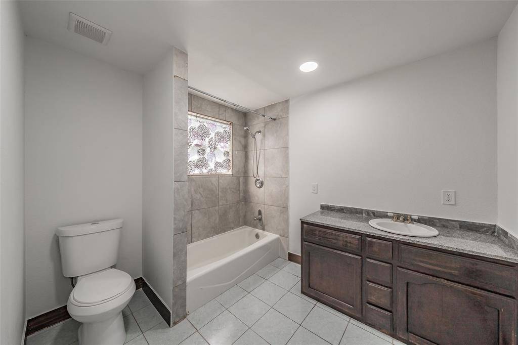 1603 Whitaker Avenue, Dallas, TX 75216