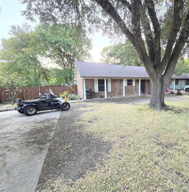 113 S Valley Street, Red Oak, TX 75154