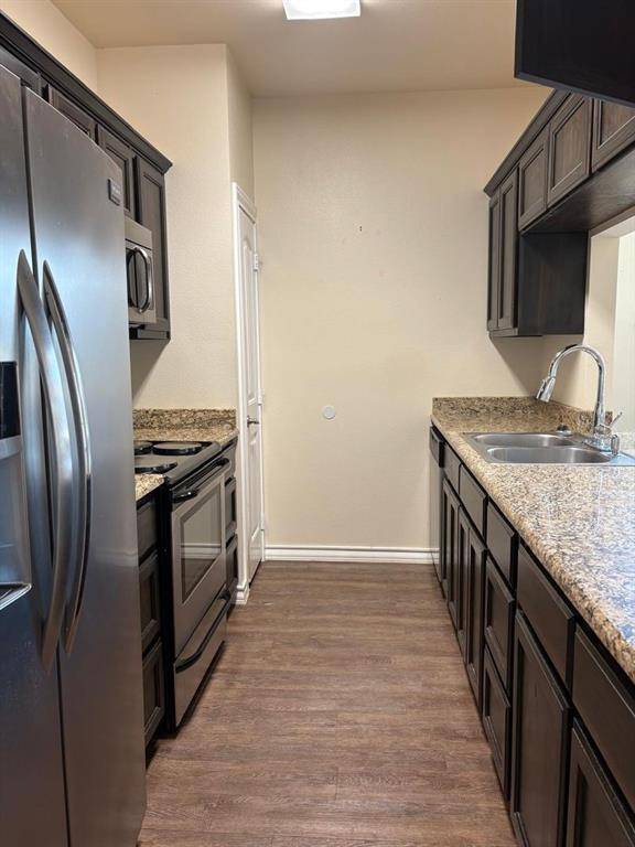 802 E 21st, Cisco, TX 76437