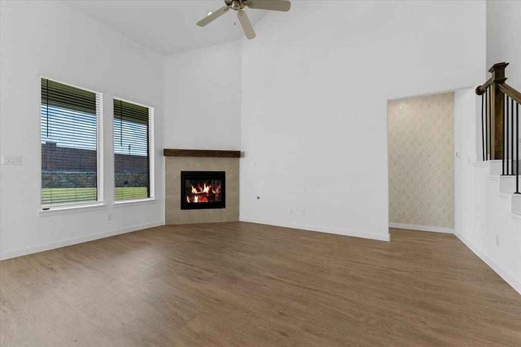 3001 Brainerd Drive, Fort Worth, TX 76179