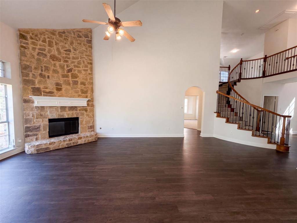 1803 High Meadow Street, Glenn Heights, TX 75154
