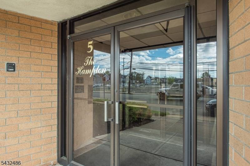 5 Linden St #3J, Hackensack City, NJ 07601
