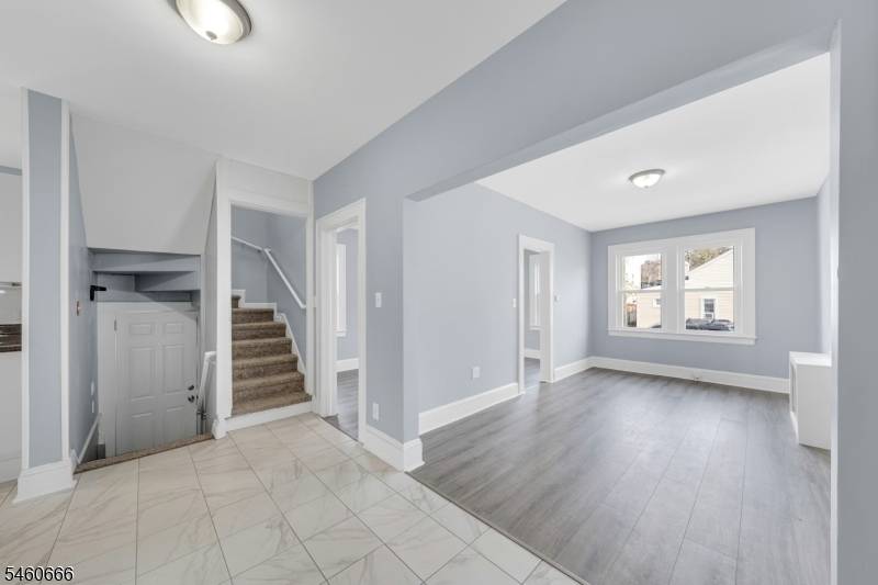 54 Thomas St, Bloomfield Twp., NJ 07003