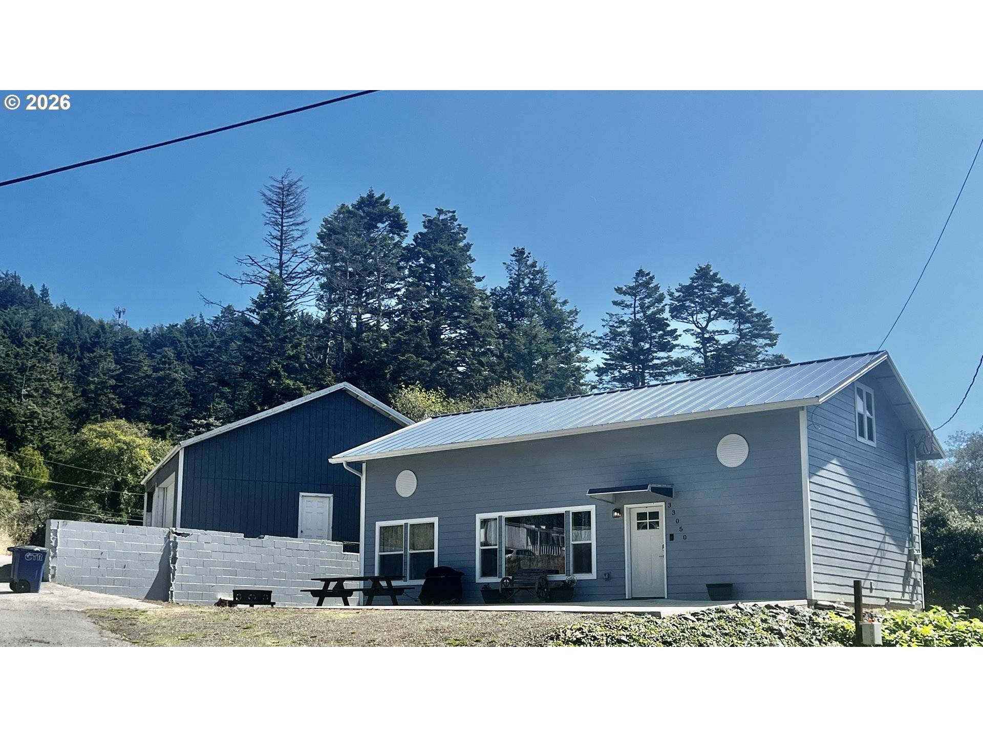 33050 HILLSIDE ACRES RD, Gold Beach, OR 97444