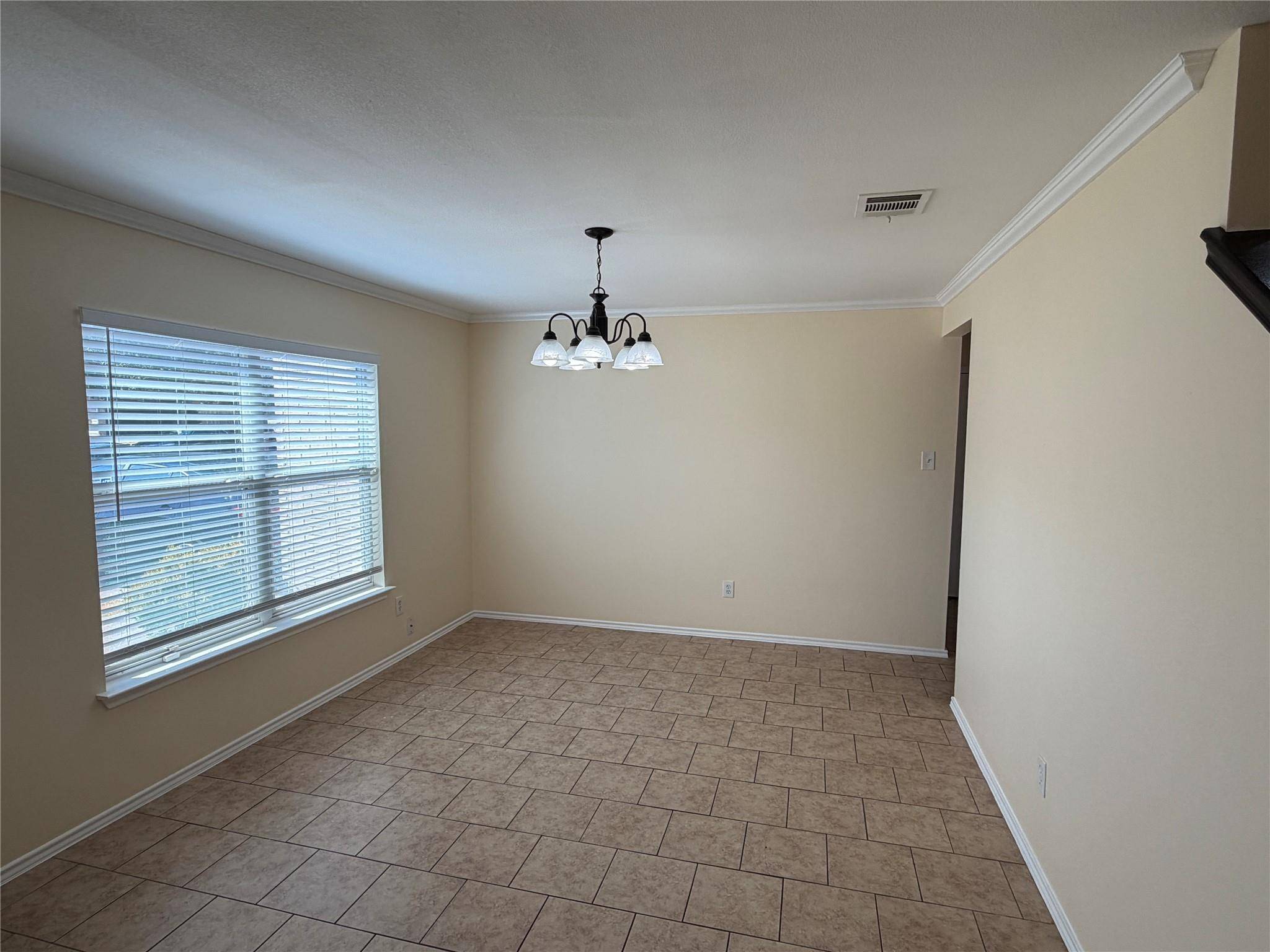 2203 Bluebonnet DR, Round Rock, TX 78664