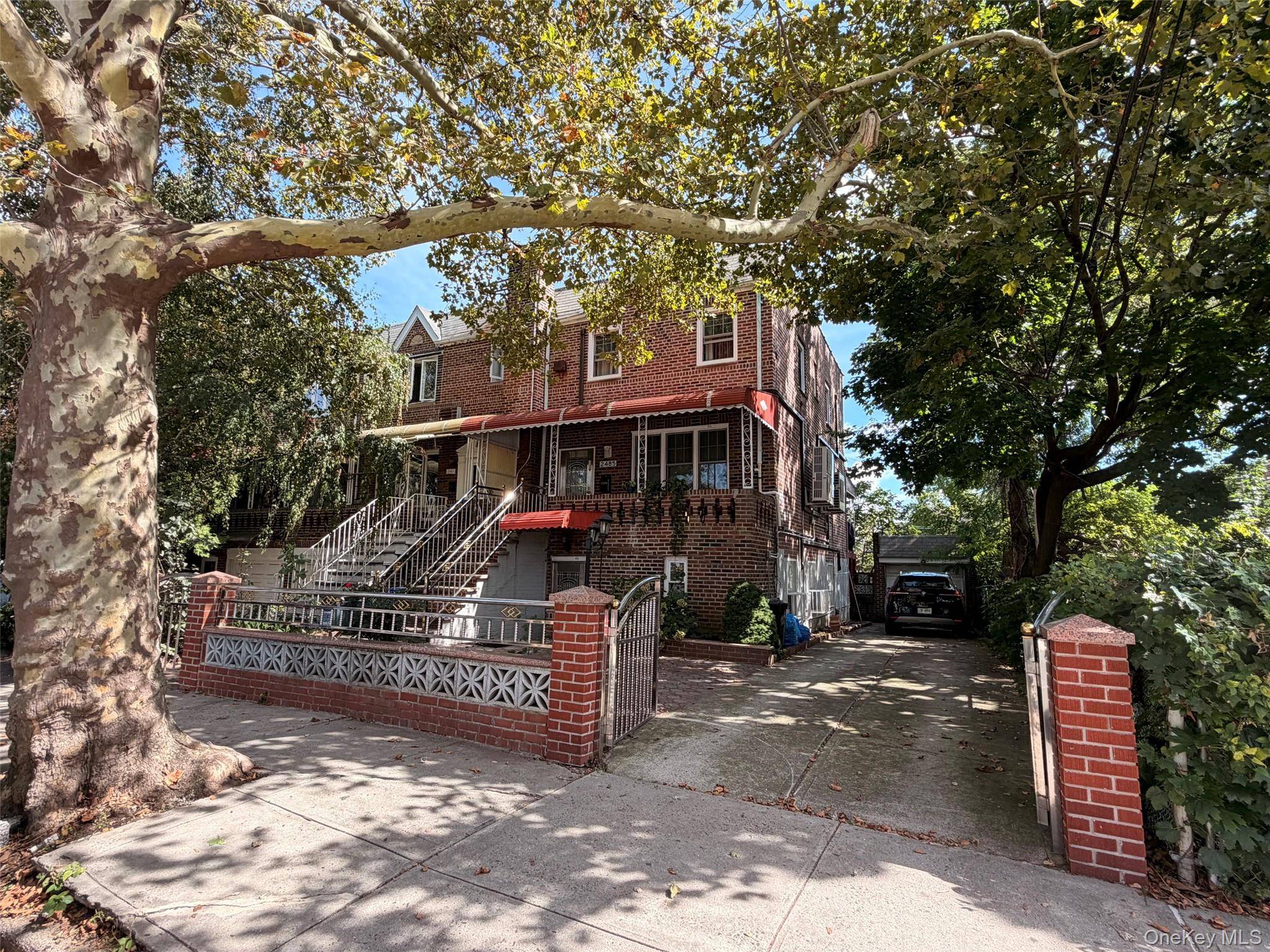 2485 E 7th ST, Brooklyn, NY 11235