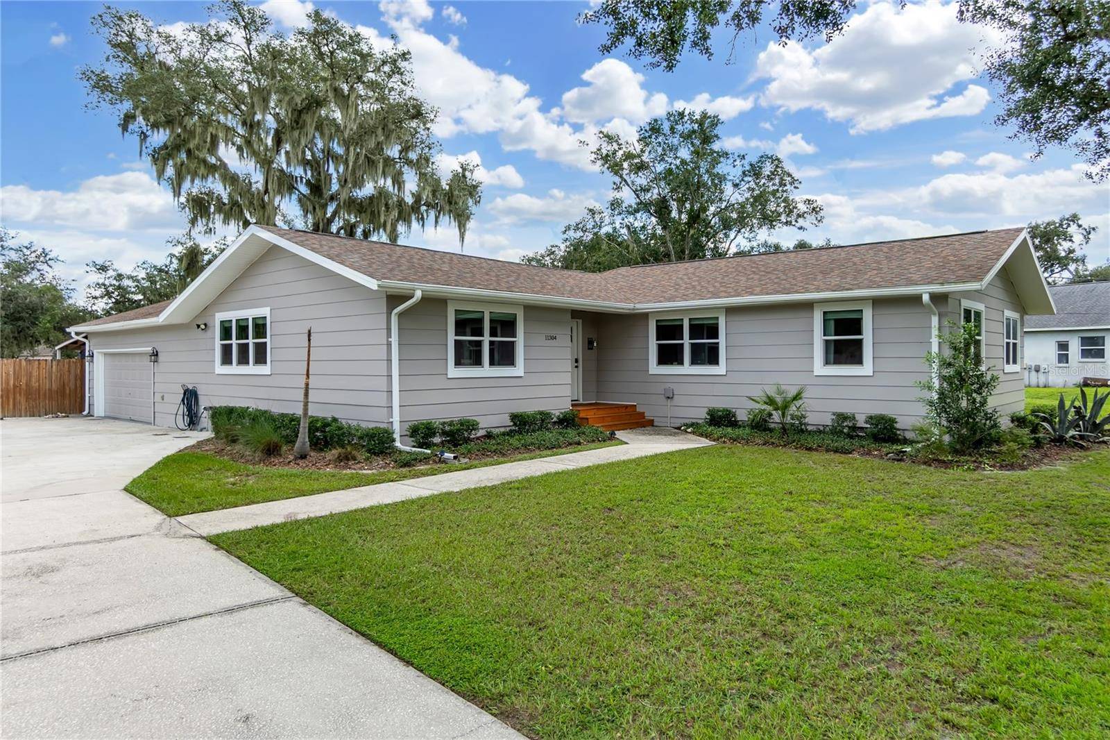 11304 LEPRECHAUN DR, Riverview, FL 33569