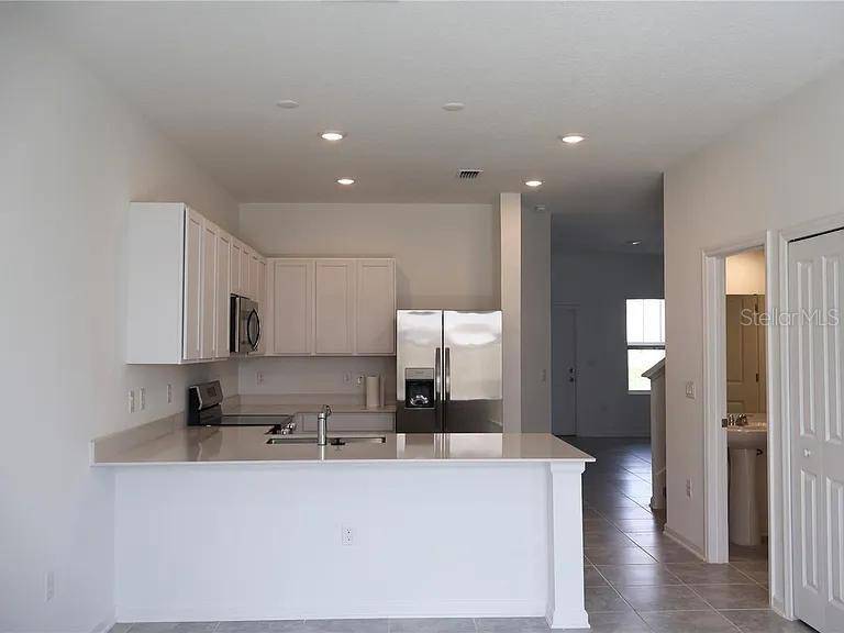 2452 SKYLINE LOOP, Kissimmee, FL 34758