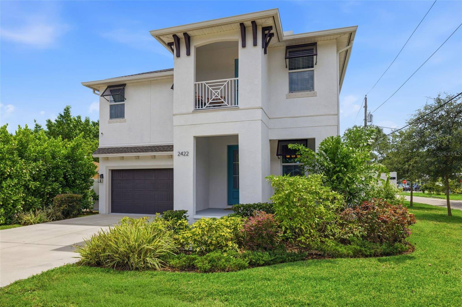 2422 W CARMEN ST, Tampa, FL 33609