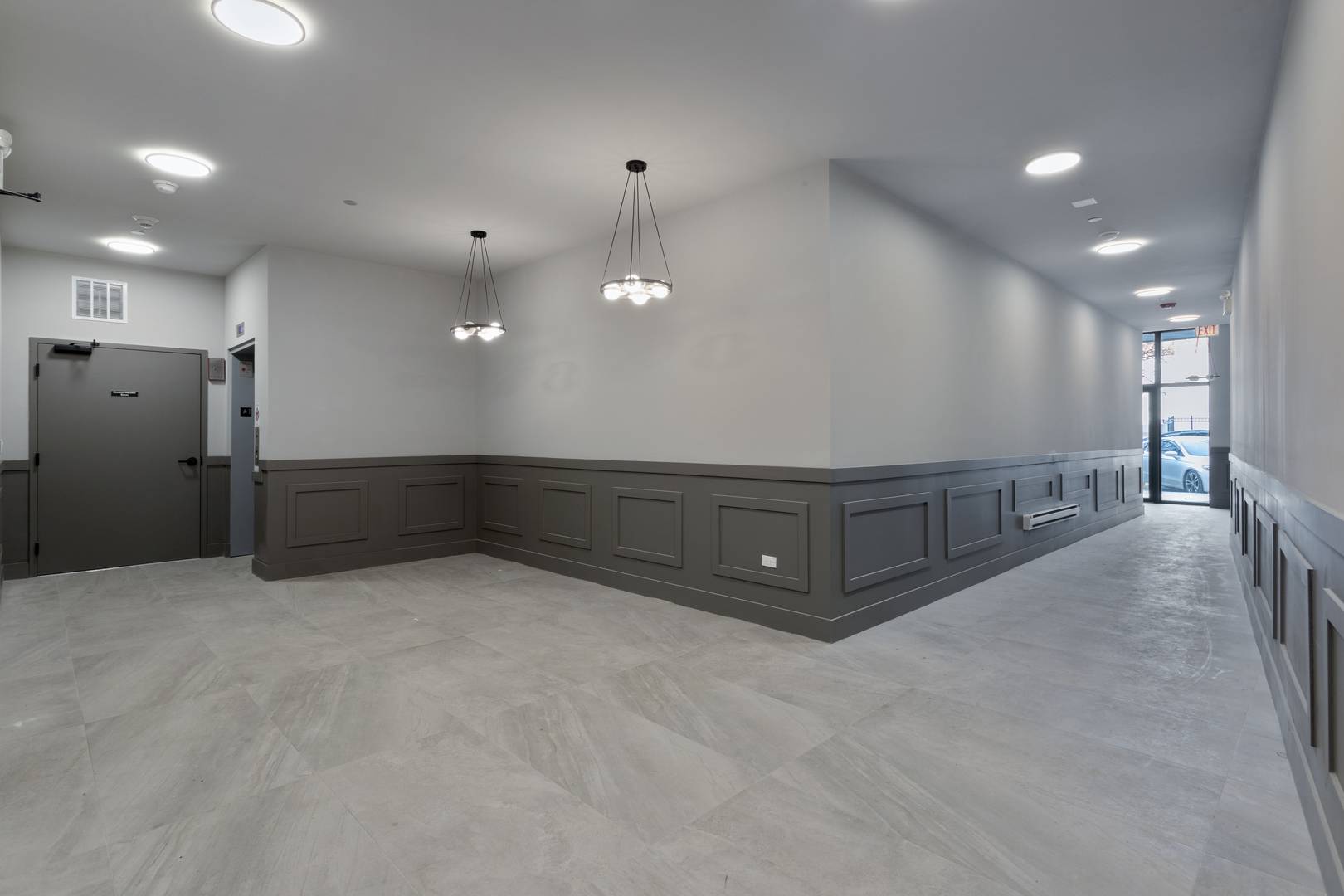 2505 W Farragut AVE #207, Chicago, IL 60625