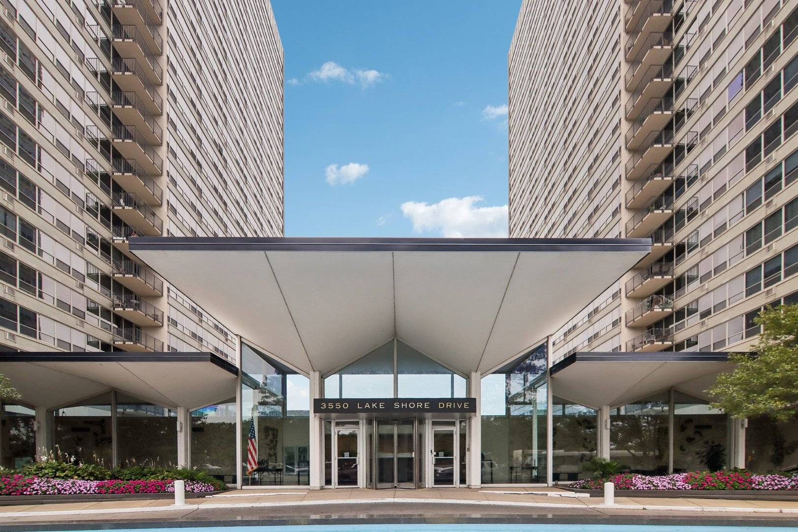 3550 N Lake Shore DR N #820, Chicago, IL 60657