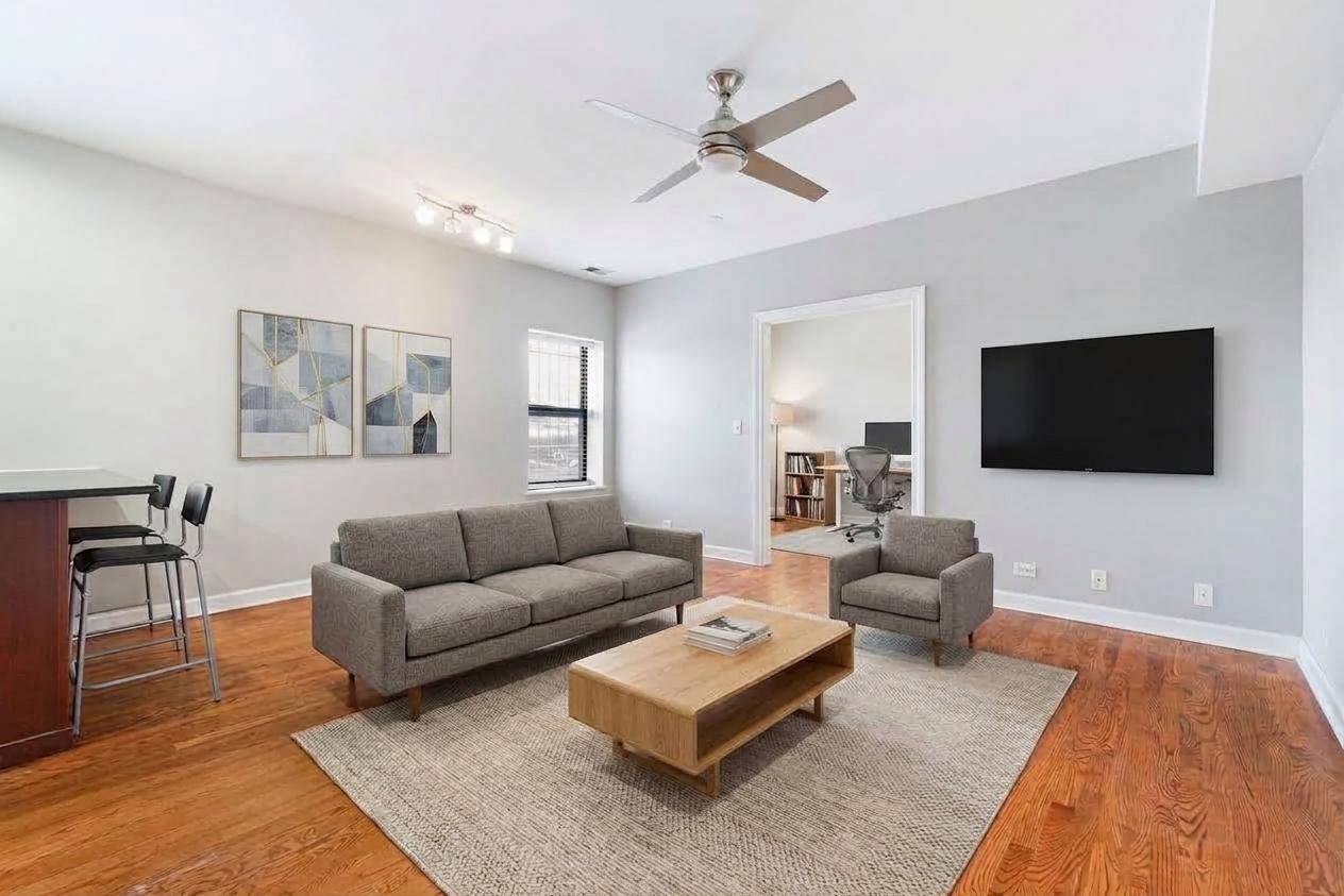 6324 S Kimbark AVE #104, Chicago, IL 60637
