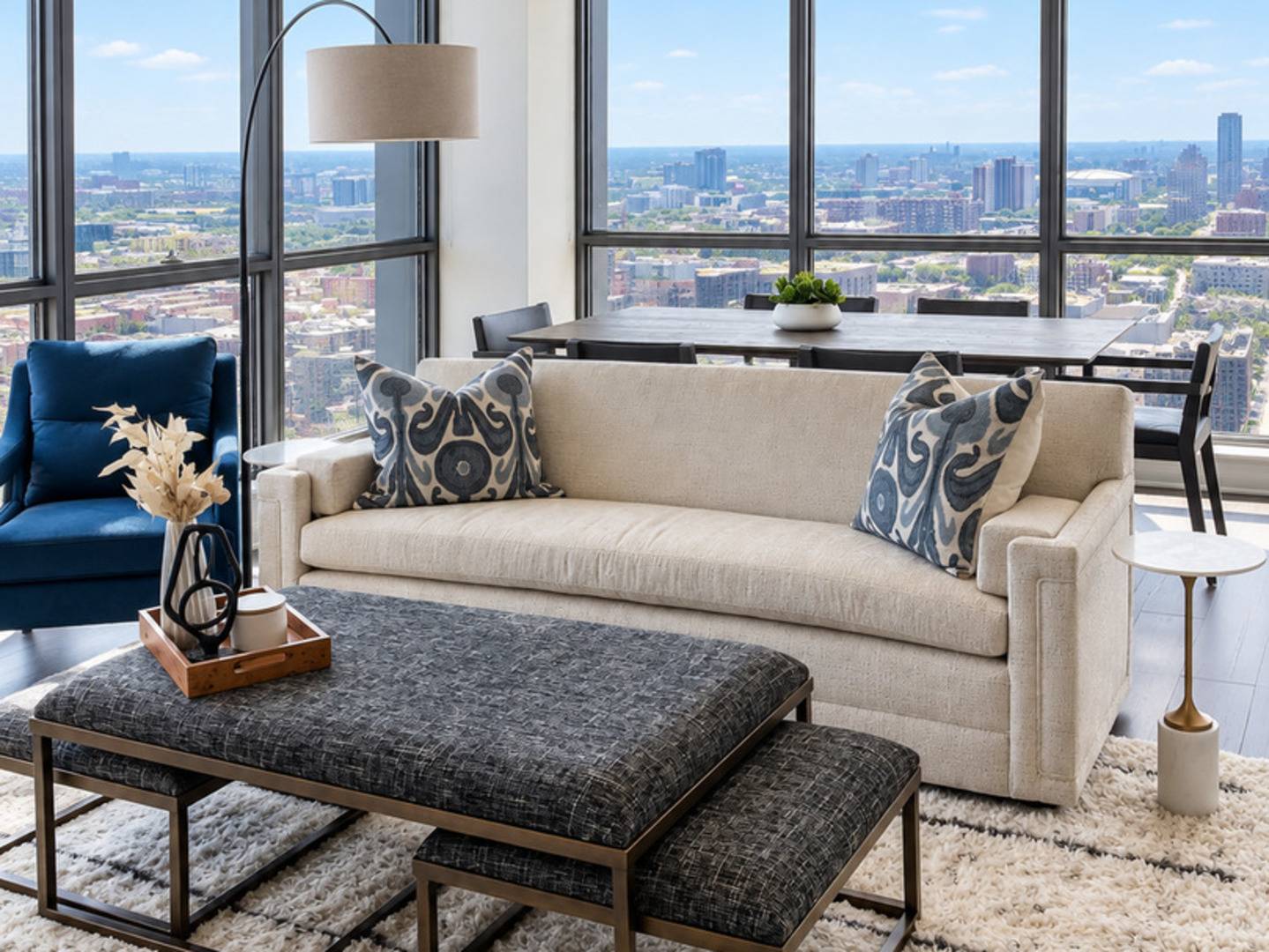 164 N Peoria ST #2708, Chicago, IL 60607