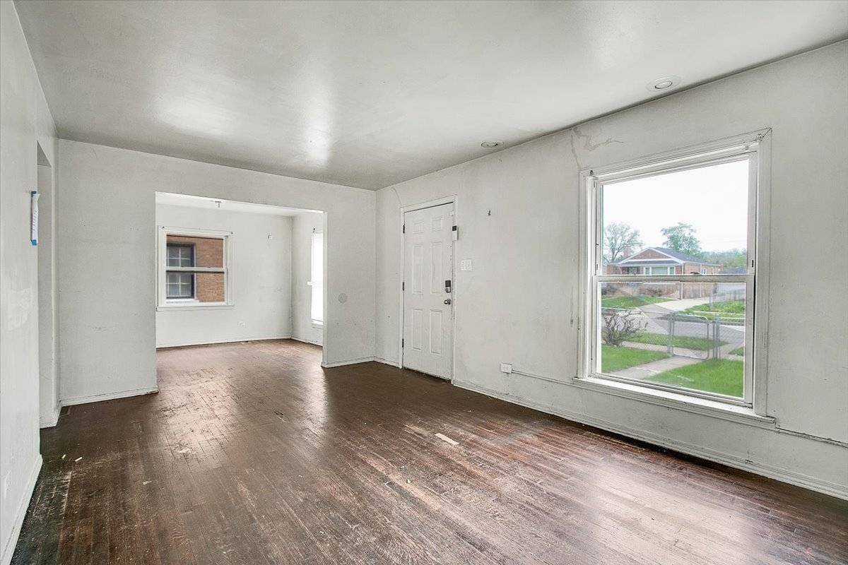 12908 S Wallace ST, Chicago, IL 60628
