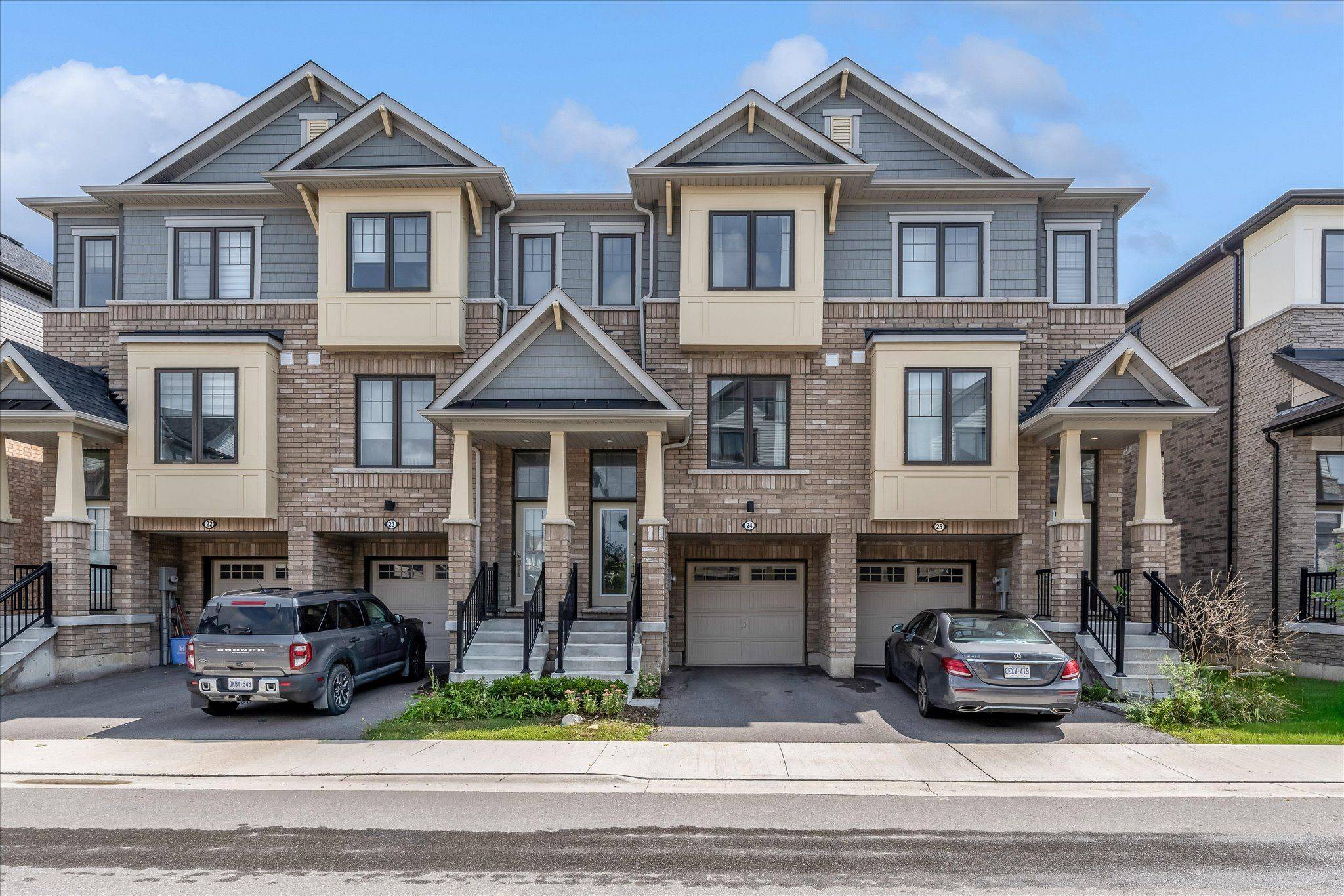 185 Bedrock DR #24, Hamilton, ON L8J 0M5