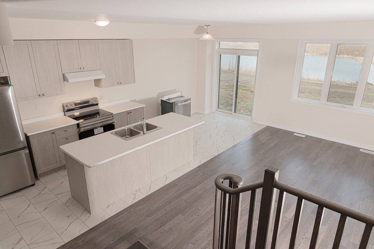386 Barker Pkwy, Thorold, ON L2E 6S4