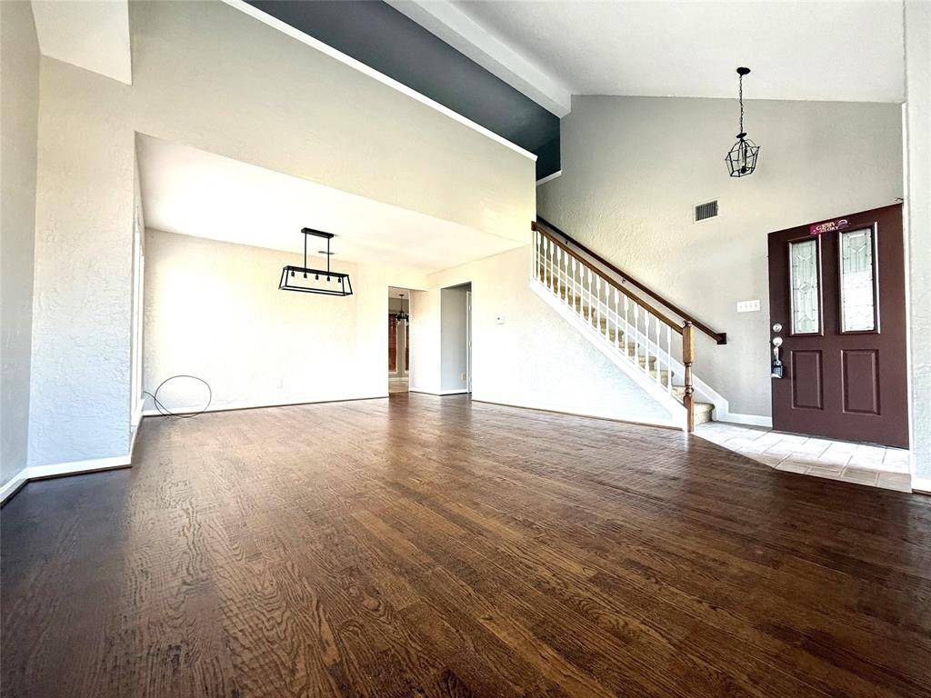 8212 Tavaros Drive, Plano, TX 75024