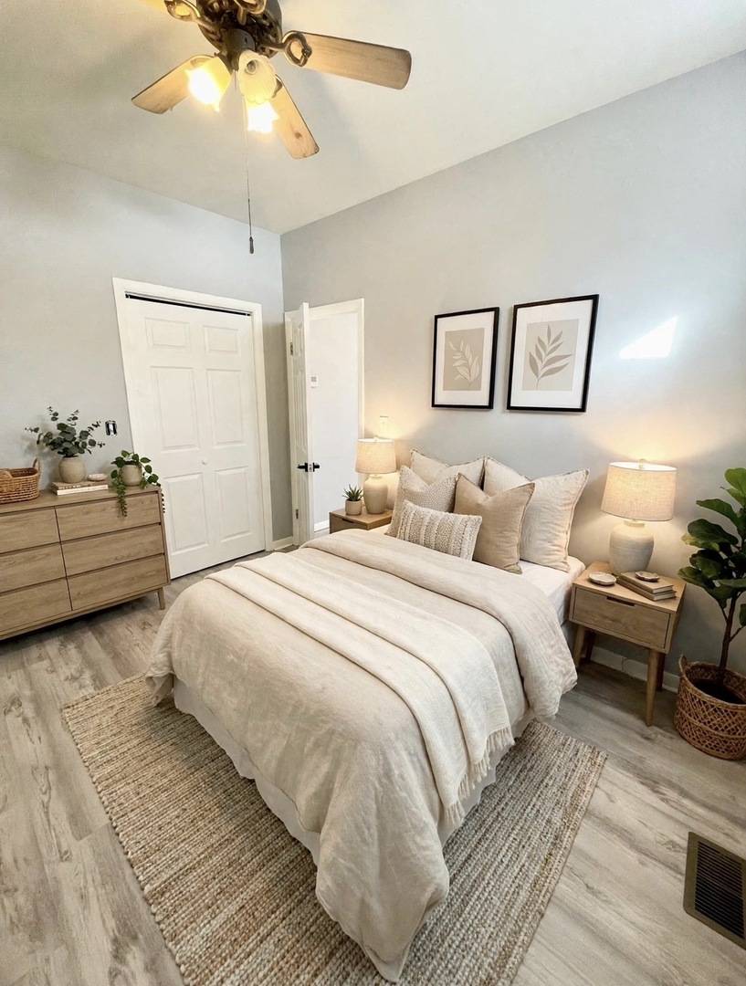 2333 W Ohio ST, Chicago, IL 60612