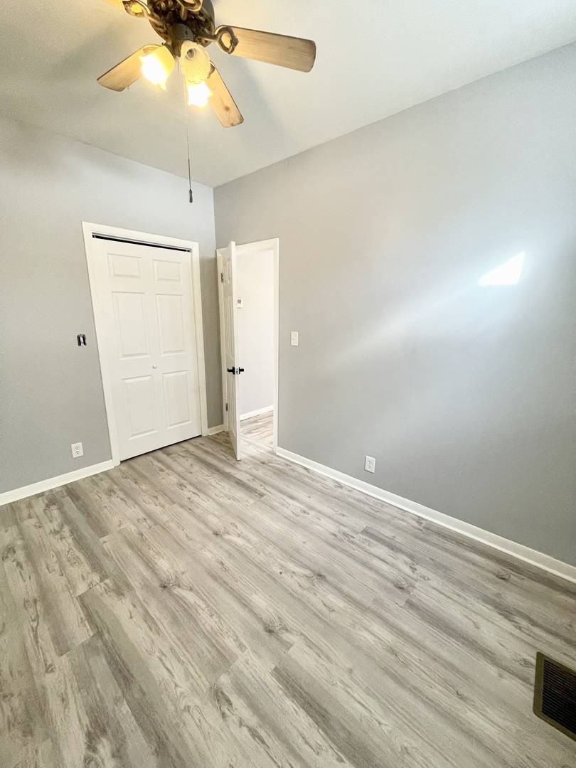 2333 W Ohio ST, Chicago, IL 60612