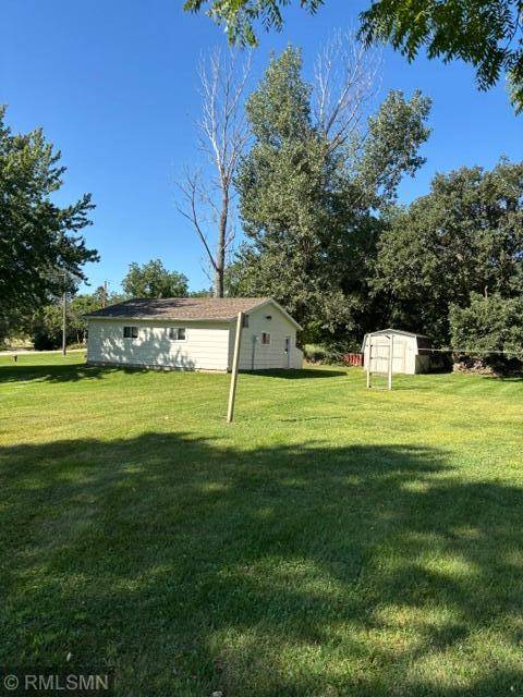 910 Adams ST, Mantorville, MN 55955