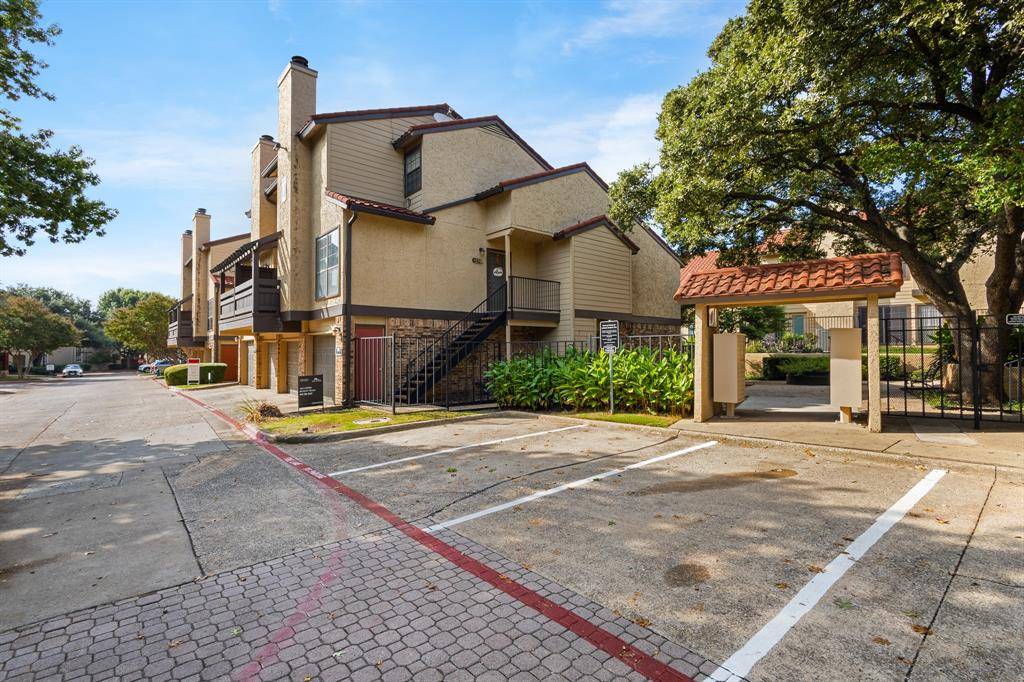 4130 Proton Drive #6D, Addison, TX 75001