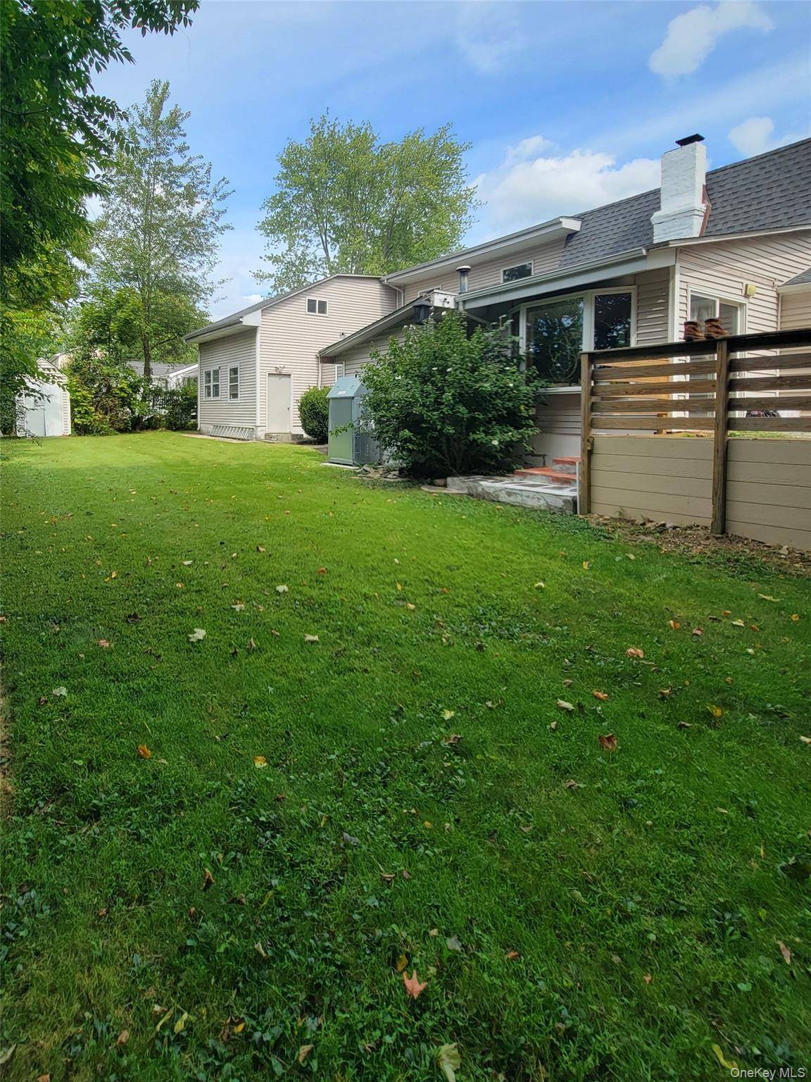 3255 Chelsey ST, Mohegan Lake, NY 10547