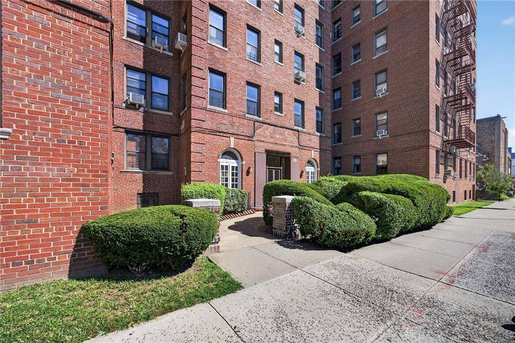 1625 East 13th ST #4G, Brooklyn, NY 11229