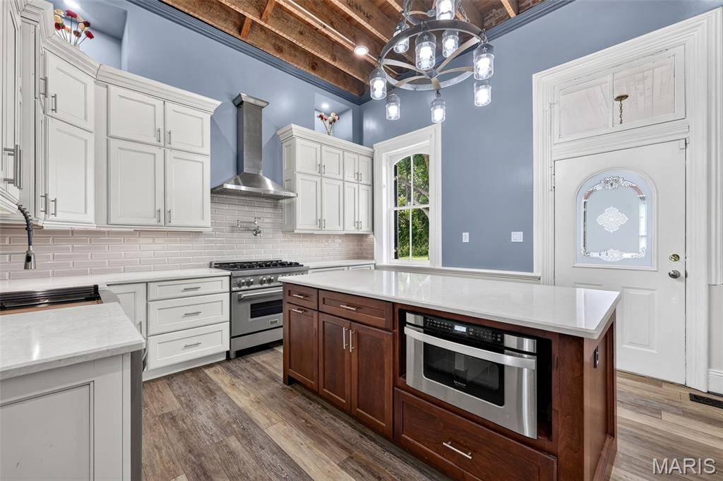 5589 Walnut ST, Augusta, MO 63332