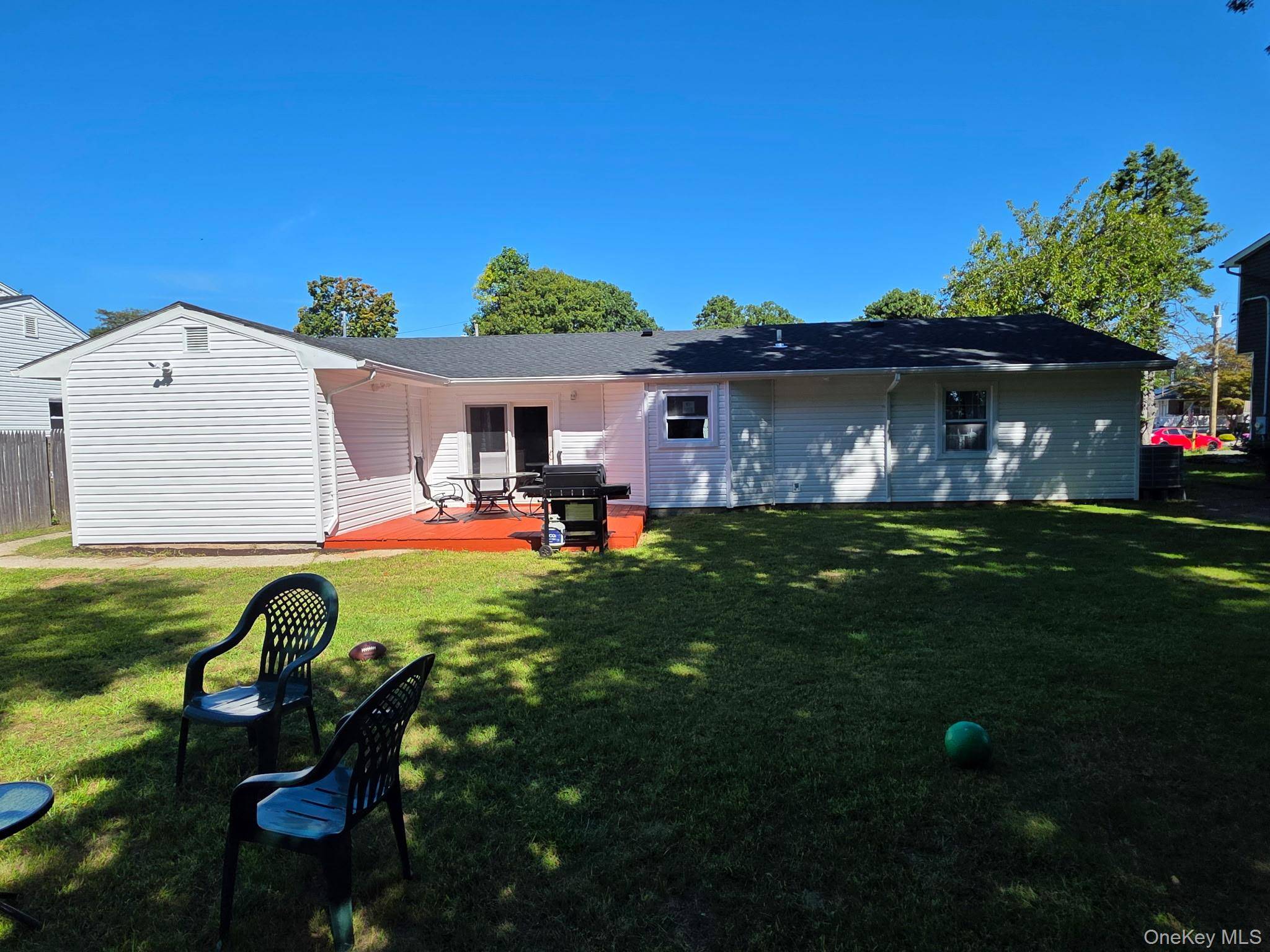 58 Appel DR, Shirley, NY 11967