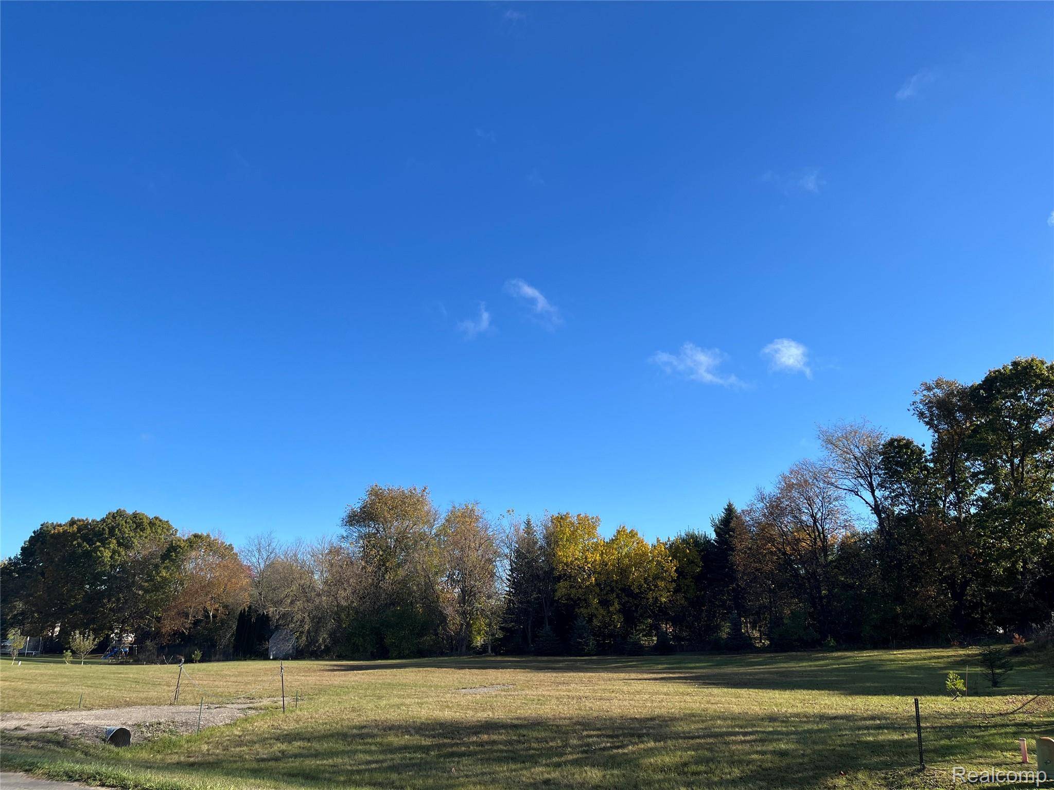 4640 Melanie LN, Originalcity, MI 48383