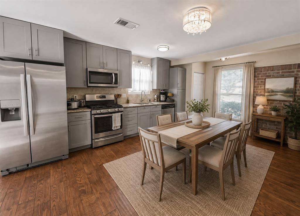 924 Meadow Mead Drive, Allen, TX 75002