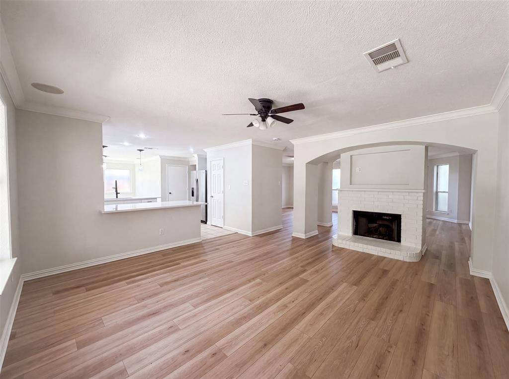 6878 Genevieve Drive, Fort Worth, TX 76137