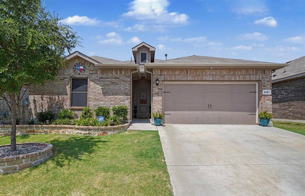8621 Willowsun Way, Fort Worth, TX 76131