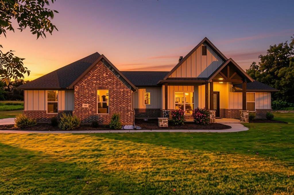 606 Central Road, Weatherford, TX 76088
