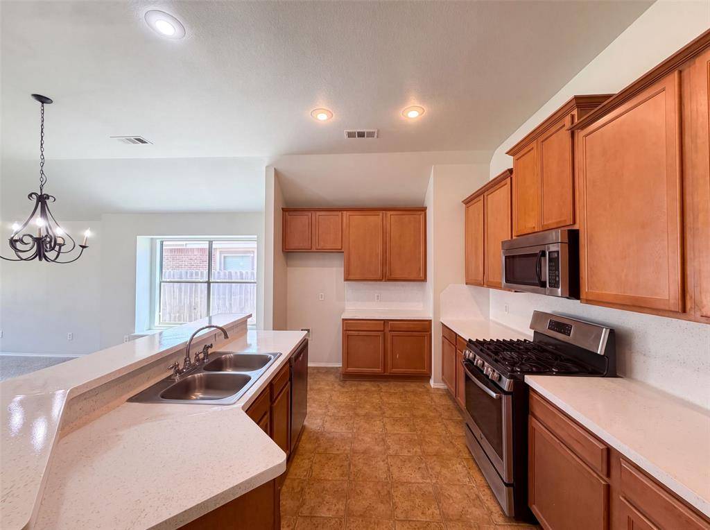 632 Stirrup Bar Drive, Fort Worth, TX 76179