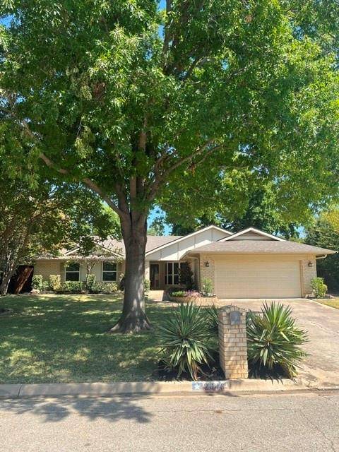 2846 Columbine Drive, Grapevine, TX 76051