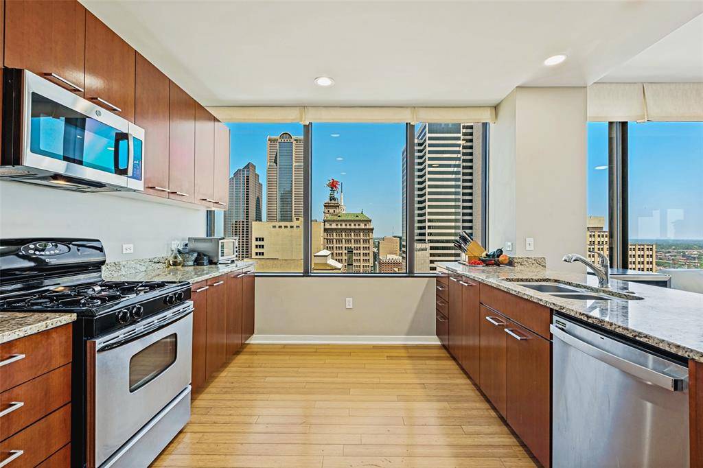 1200 Main Street #2512, Dallas, TX 75202