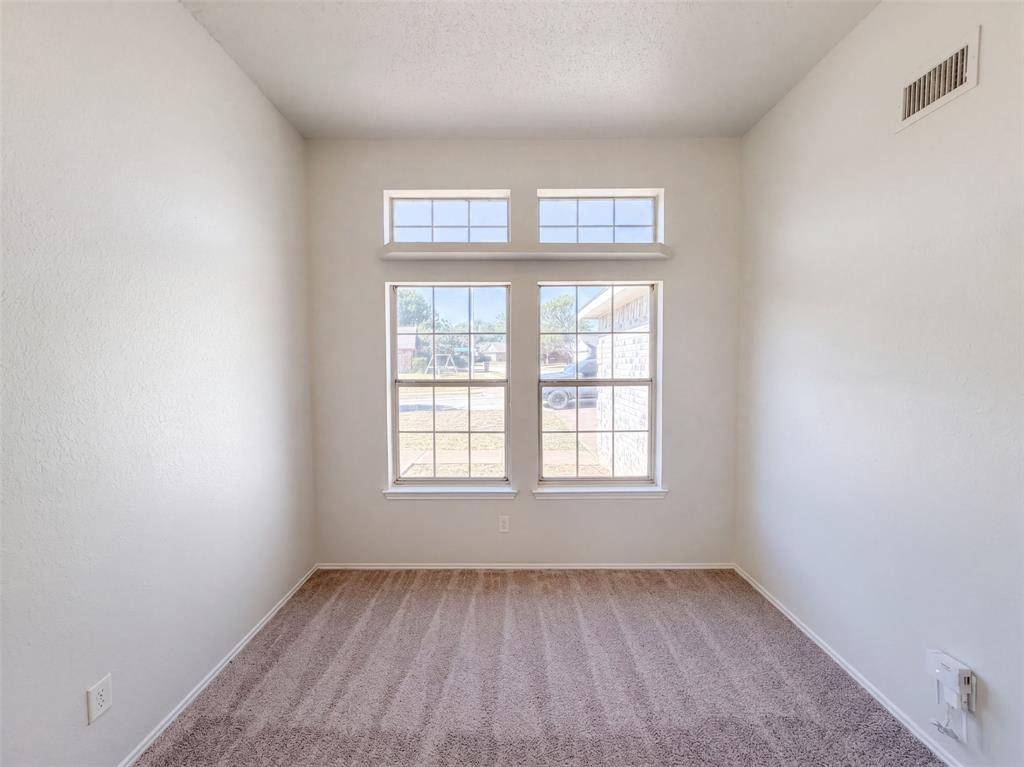5624 Shady Springs Trail, Fort Worth, TX 76179